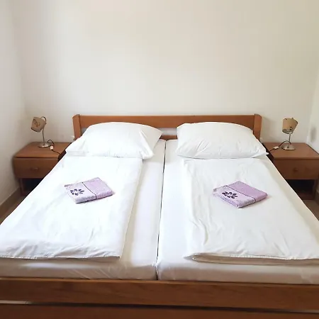 Palaca Sunca * Srima