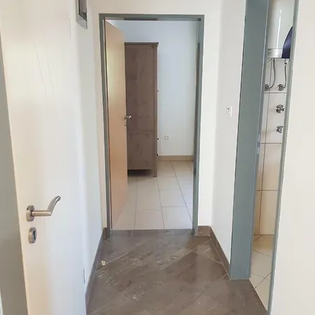 Palaca Sunca דירה