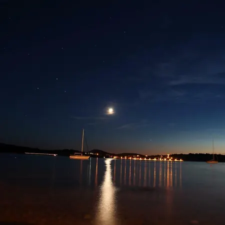 Palaca Sunca דירה *